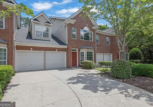 Photo 1 of Townhouse for sale at 3003 Sterling Ct, Roswell, GA 30075 | MLS# 10788324 | Listing updated on 2026-08-24