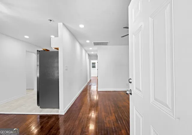 Photo 4 of Sale Pending at 1324 Spellman Ave, Griffin, GA 30223 | MLS# 10779043 | Listing updated on 2026-09-10