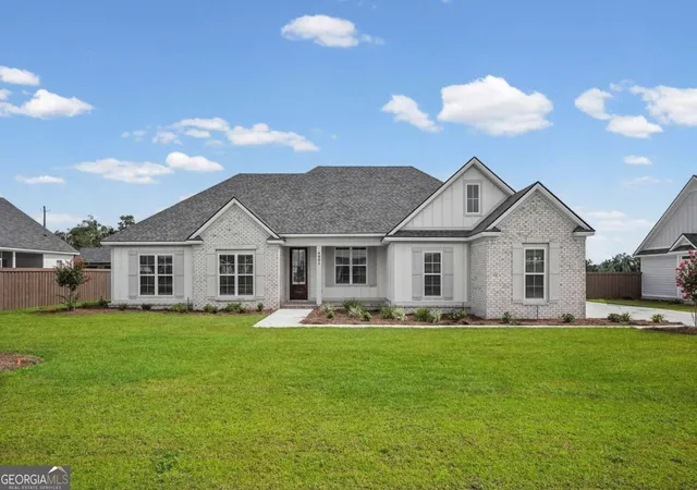 Photo 1 of Sale Pending at 6005 4 H Club Rd, Lake Park, GA 31636 | MLS# 10808400 | Listing updated on 2026-08-21