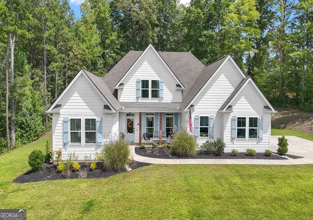 2nd image of 215 Greyfairs Ave, Senoia, GA 30276 | MLS# 10827579