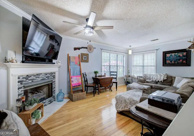 Photo 3 of Condo for sale at 272 Mount Vernon Dr, Calhoun, GA 30701 | MLS# 10817589 | Listing updated on 2026-09-02