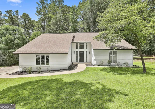 Homes for sale in Peachtree City, GA | 205 Shadowood Ln, Peachtree City, GA 30269 | MLS# 10545607