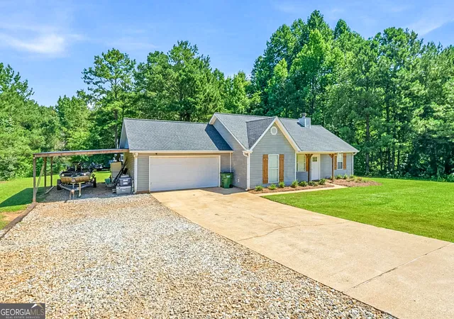 Homes for sale in Jenkinsburg, GA | 126 Melanie Ln, Jenkinsburg, GA 30234 | MLS# 10794570