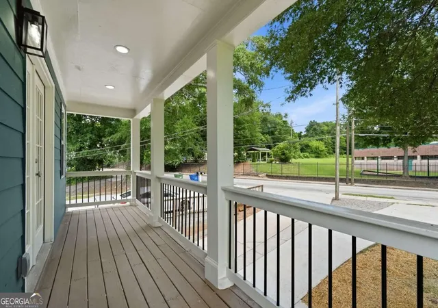 Photo 3 of Single family home for sale at 1885 Lakewood Ave Se, Atlanta, GA 30315 | MLS# 10792911 | Listing updated on 2026-08-23