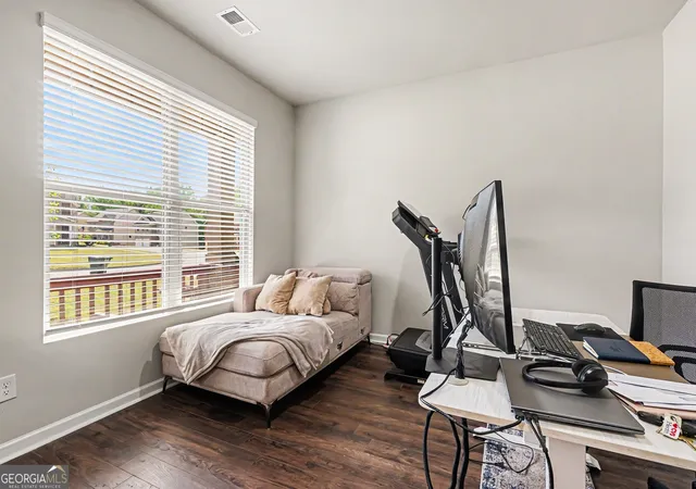 Photo 4 of Single family home for sale at 1255 Brookstone Cir, Conyers, GA 30012 | MLS# 10758613 | Listing updated on 2026-07-19