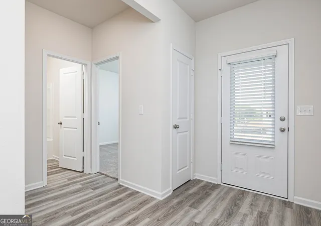 Photo 3 of Sale Pending at 280 Limestone Cir, Conyers, GA 30013 | MLS# 10548084 | Listing updated on 2025-12-11