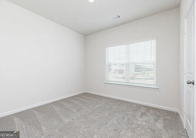 Photo 4 of Sale Pending at 280 Limestone Cir, Conyers, GA 30013 | MLS# 10548084 | Listing updated on 2025-12-11