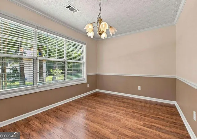 3rd image of 9878 Point View Dr, Jonesboro, GA 30238 | MLS# 10815027