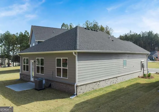 Photo 3 of Single family home for sale at 263 Bristol Blvd, Winder, GA 30680 | MLS# 10820665 | Listing updated on 2026-09-22