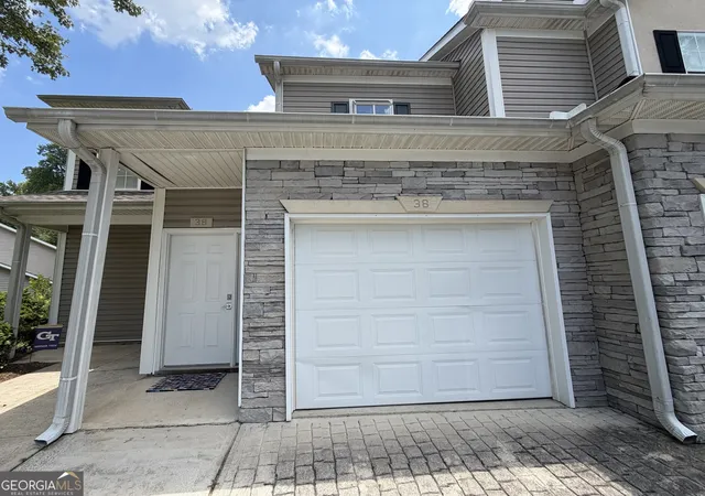 Homes for sale in Fayetteville, GA | 38 Bay Branch Blvd, Fayetteville, GA 30214 | MLS# 10801557