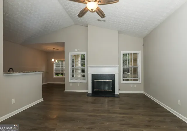 3rd image of 1055 Maple Leaf Dr, Mcdonough, GA 30253 | MLS# 10795704