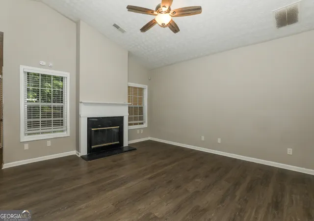 5th image of 1055 Maple Leaf Dr, Mcdonough, GA 30253 | MLS# 10795704