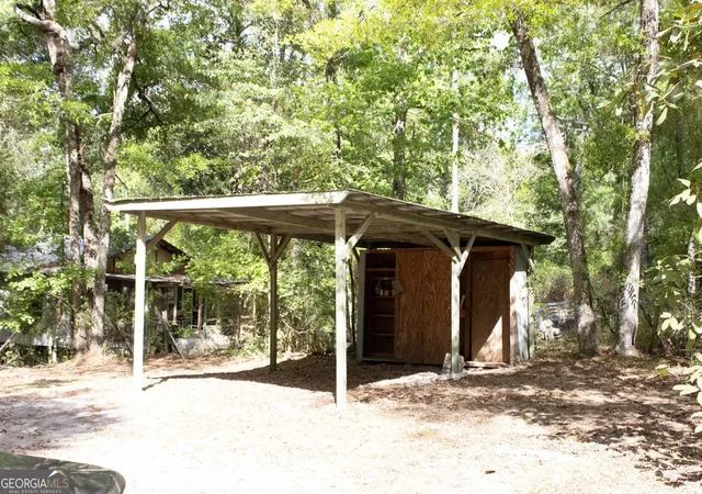 Homes for sale in Waynesville, GA | 287 Shady Bluff Ln, Waynesville, GA 31566 | MLS# 10726802