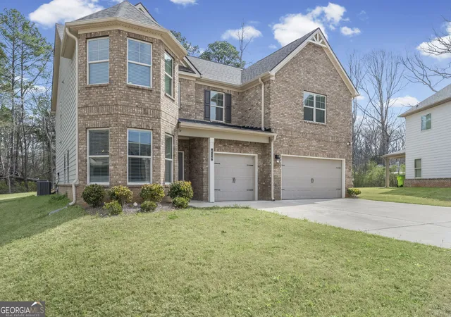 Photo 1 of Single family home for sale at 416 Tavistock Ct, Mcdonough, GA 30252 | MLS# 10715778 | Listing updated on 2026-06-25