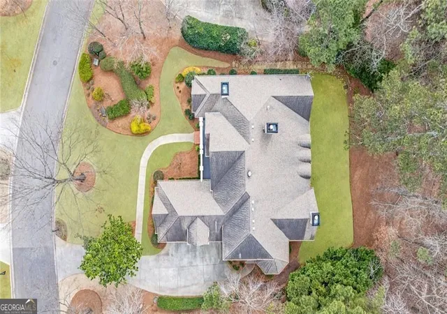 Photo 3 of Sale Pending at 2728 Bonar Hall Path, Duluth, GA 30097 | MLS# 10711423 | Listing updated on 2026-09-12