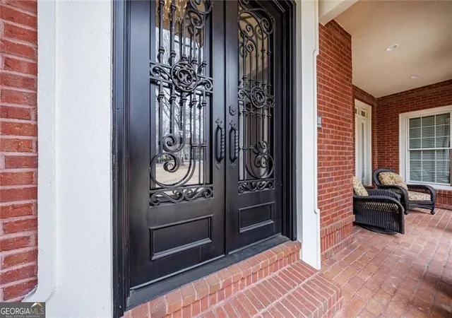 Photo 4 of Sale Pending at 2728 Bonar Hall Path, Duluth, GA 30097 | MLS# 10711423 | Listing updated on 2026-09-12