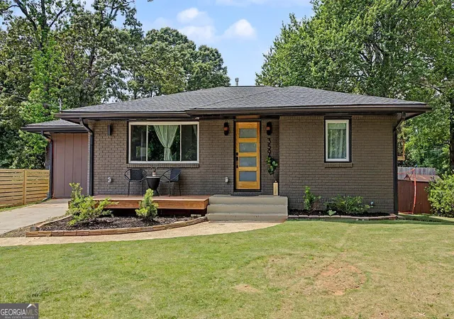 1st image of 3590 Crestview Dr Se, Smyrna, GA 30082 | MLS# 10793870