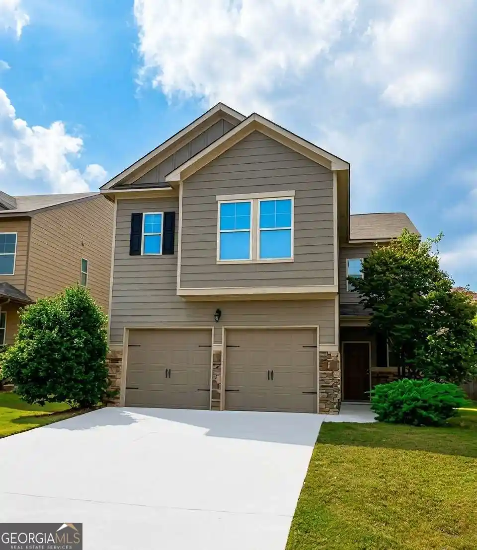 Photo 1 of Single family home for sale at 4250 Arch Pass, Cumming, GA 30040 | MLS# 10868530 | Listing updated on 2026-10-25