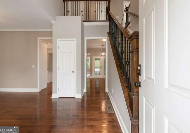 3rd image of 4473 Circassian Pl, Gainesville, GA 30507 | MLS# 10803338