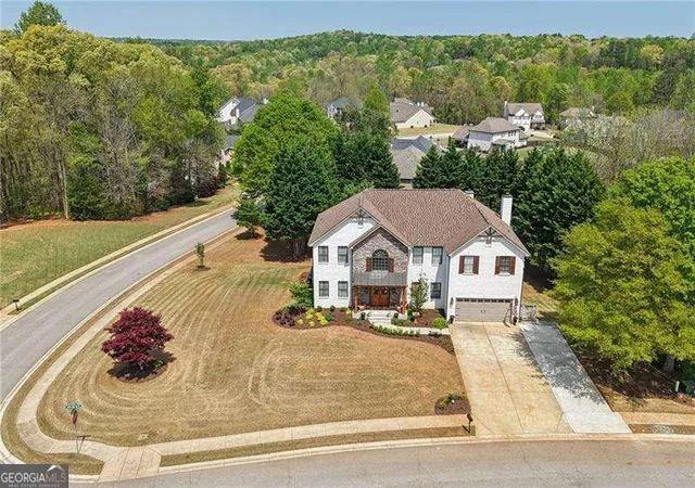 Homes for sale in Flowery Branch, GA | 5803 Little Doe Walk, Flowery Branch, GA 30542 | MLS# 10784550