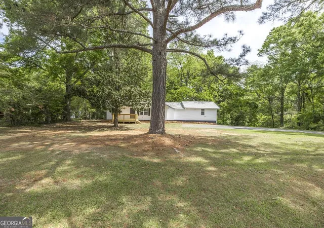 3rd image of 219 Sleepy Hollow Rd, Marshallville, GA 31057 | MLS# 10814099