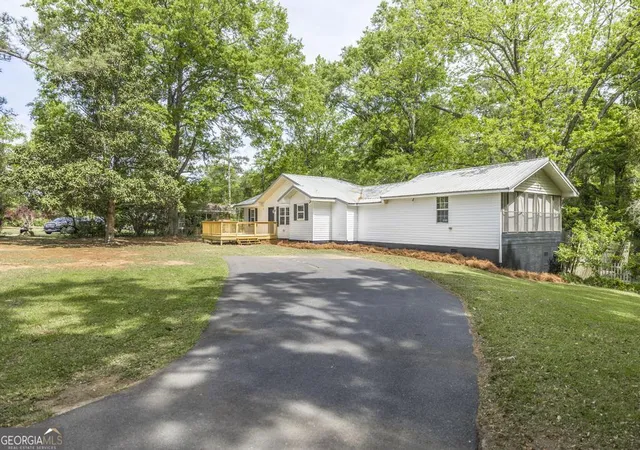 5th image of 219 Sleepy Hollow Rd, Marshallville, GA 31057 | MLS# 10814099