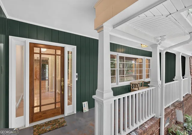 Photo 3 of Single family home for sale at 5274 Powers Fry Rd NW, Sandy Springs, GA 30327 | MLS# 10811410 | Listing updated on 2026-09-09