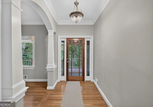 Photo 4 of Single family home for sale at 5274 Powers Fry Rd NW, Sandy Springs, GA 30327 | MLS# 10811410 | Listing updated on 2026-09-09