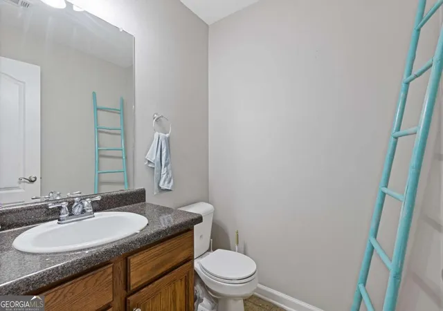 Listing Photo 3 - Condo for sale in building located at 2928 George Busbee Pkwy NW, Kennesaw, GA 30144 - Unit #318
