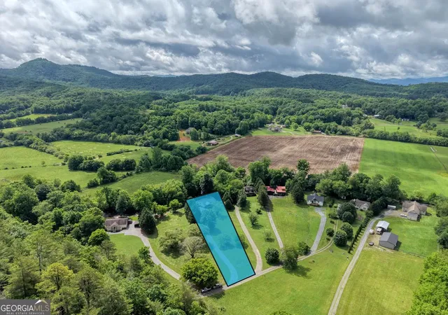 Homes for sale in Hayesville, NC | 33 Tusquittee Valley Lane, Hayesville, NC 28904 | MLS# 10790694