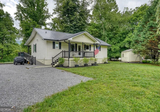 Homes for sale in Hayesville, NC | 33 Tusquittee Valley Lane, Hayesville, NC 28904 | MLS# 10790694
