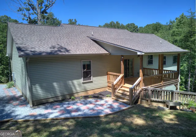 Photo 3 of Single family home for sale at 294 Rainbow Cir, Cleveland, GA 30528 | MLS# 10832836 | Listing updated on 2026-09-17