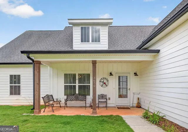 Photo 3 of Single family home for sale at 3670 Davis Academy Rd, Rutledge, GA 30663 | MLS# 10807306 | Listing updated on 2026-10-08