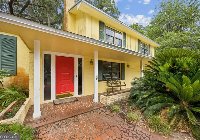 Photo 4 of Sale Pending at 711 Mildred St, St. Marys, GA 31558 | MLS# 10773171 | Listing updated on 2026-10-15