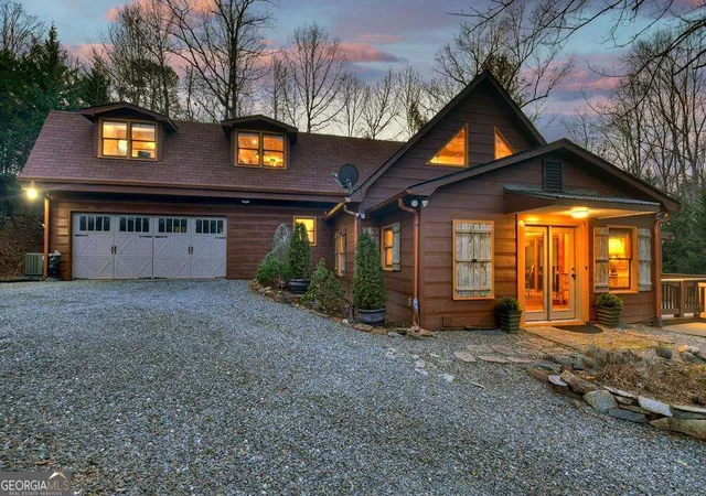 Photo 3 of Single family home for sale at 171 Mohawk Trl, Ellijay, GA 30540 | MLS# 10820186 | Listing updated on 2026-09-16