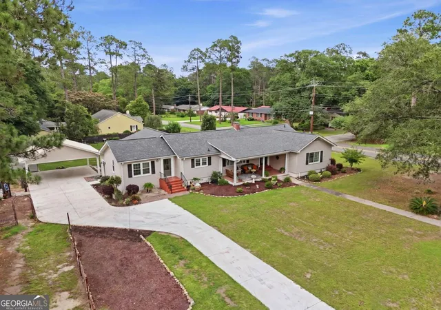 5th image of 701 W 14Th St, Tifton, GA 31794 | MLS# 10775090