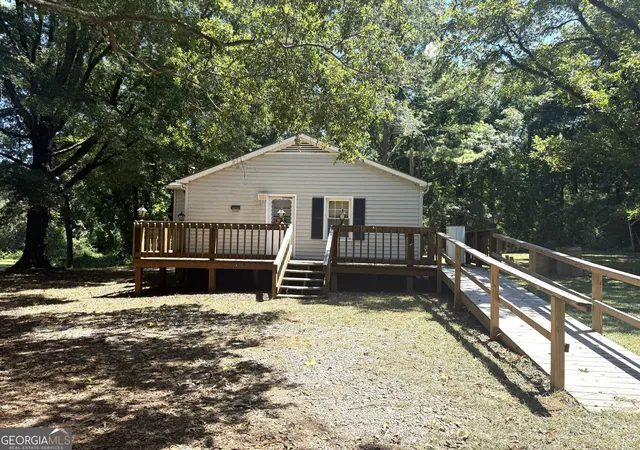 Photo 2 of Sale Pending at 1380 Hwy 72 E, Comer, GA 30629 | MLS# 10831970 | Listing updated on 2026-08-28