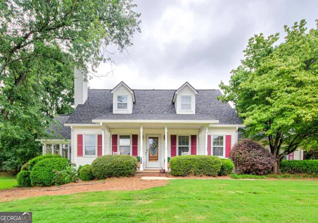 Photo 1 of Single family home for sale at 3679 Maple Forge Ln, Gainesville, GA 30504 | MLS# 10822320 | Listing updated on 2026-09-19