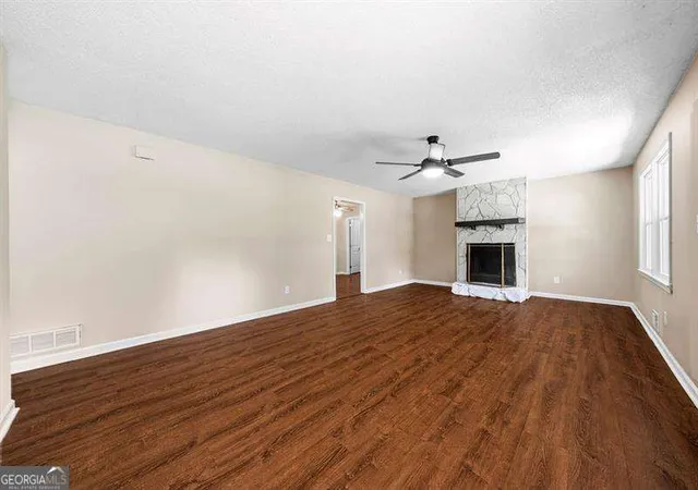 Photo 3 of Single family home for sale at 4306 Abney Dr, Powder Springs, GA 30127 | MLS# 10828580 | Listing updated on 2026-09-02