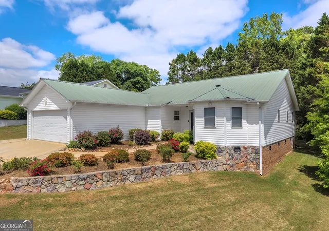 2nd image of 99 Parker St, Carnesville, GA 30521 | MLS# 10754255