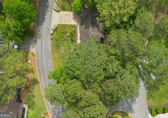 44th image of 105 Sweetwood Wy, Roswell, GA 30076 | MLS# 10763496