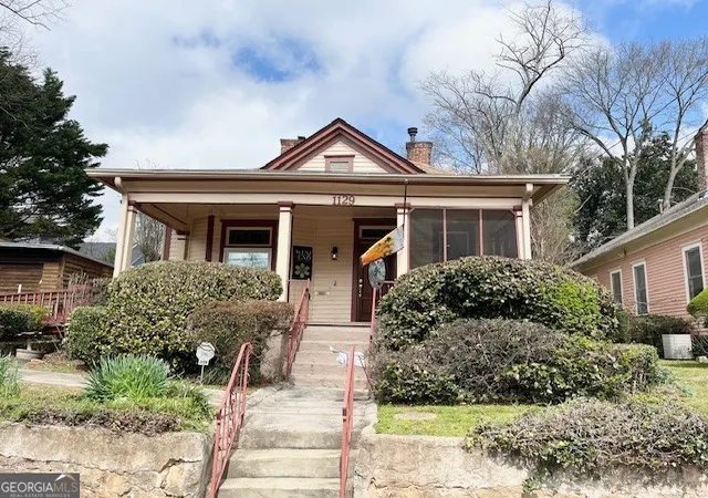 Photo 1 of Sale Pending at 1129 Oglethorpe Ave Sw, Atlanta, GA 30310 | MLS# 10705751 | Listing updated on 2026-09-03