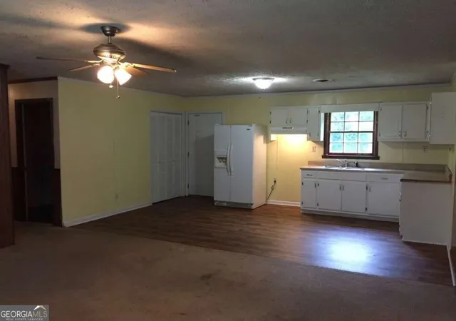 Homes for sale in Griffin, GA | 107 Oakwood Cir, Griffin, GA 30223 | MLS# 10716023