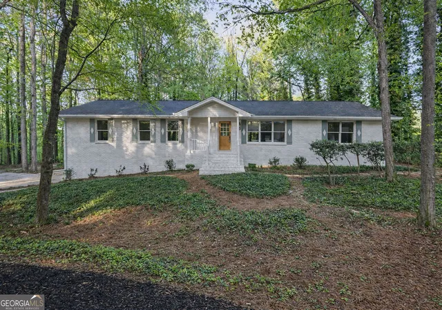 Homes for sale in Fayetteville, GA | 730 Ponderosa Ct, Fayetteville, GA 30214 | MLS# 10731472