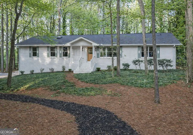 Homes for sale in Fayetteville, GA | 730 Ponderosa Ct, Fayetteville, GA 30214 | MLS# 10731472