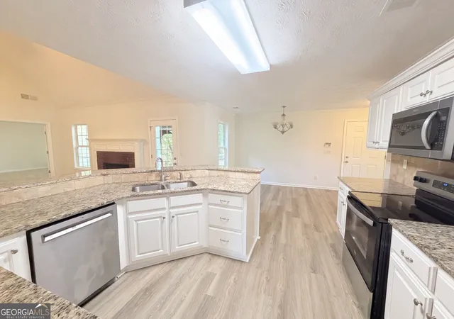 Photo 2 of Single family home for sale at 2050 Windfield Dr, Monroe, GA 30655 | MLS# 10834810 | Listing updated on 2026-09-12