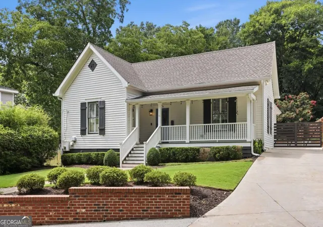 35th image of 120 Holland St Nw, Marietta, GA 30064 | MLS# 10813099