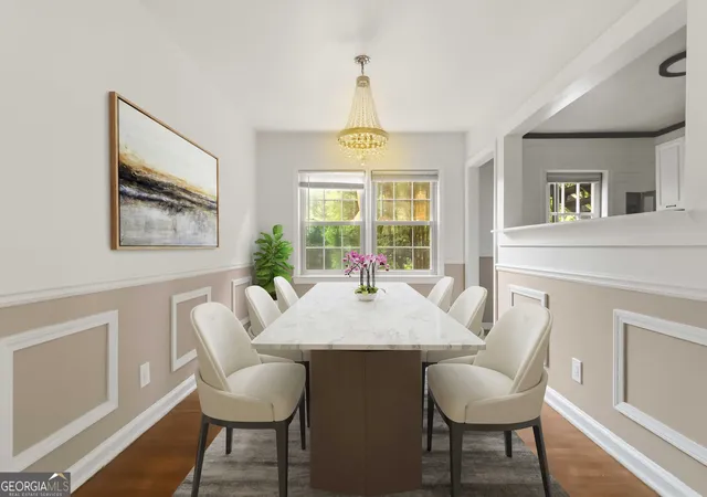 Photo 3 of Condo for sale at 425 Lindbergh Dr #G1, Atlanta, GA 30305 | MLS# 10816054 | Listing updated on 2026-09-30