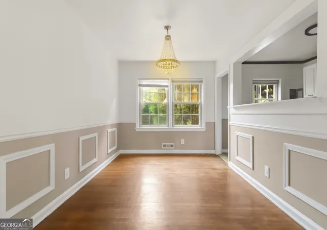 Listing Photo 4 - Condo for sale in building located at 425 Lindbergh Dr, Atlanta, GA 30305 - Unit #G1