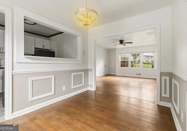 Listing Photo 5 - Condo for sale in building located at 425 Lindbergh Dr, Atlanta, GA 30305 - Unit #G1